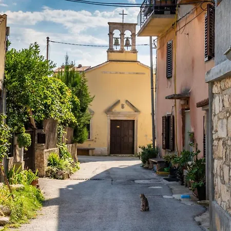 Mediterranean Dream 1 *